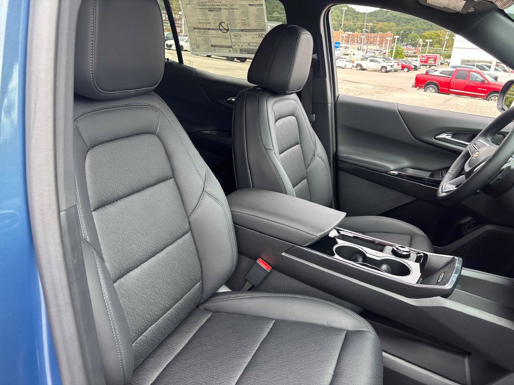 2027 Chevrolet Equinox LT - Photo 27