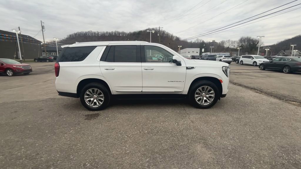 2023 Gmc Yukon Denali photo 2