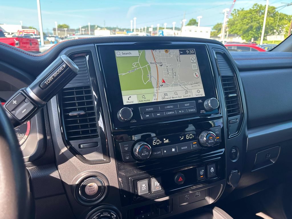 2024 Nissan Titan PRO-4X - Photo 16
