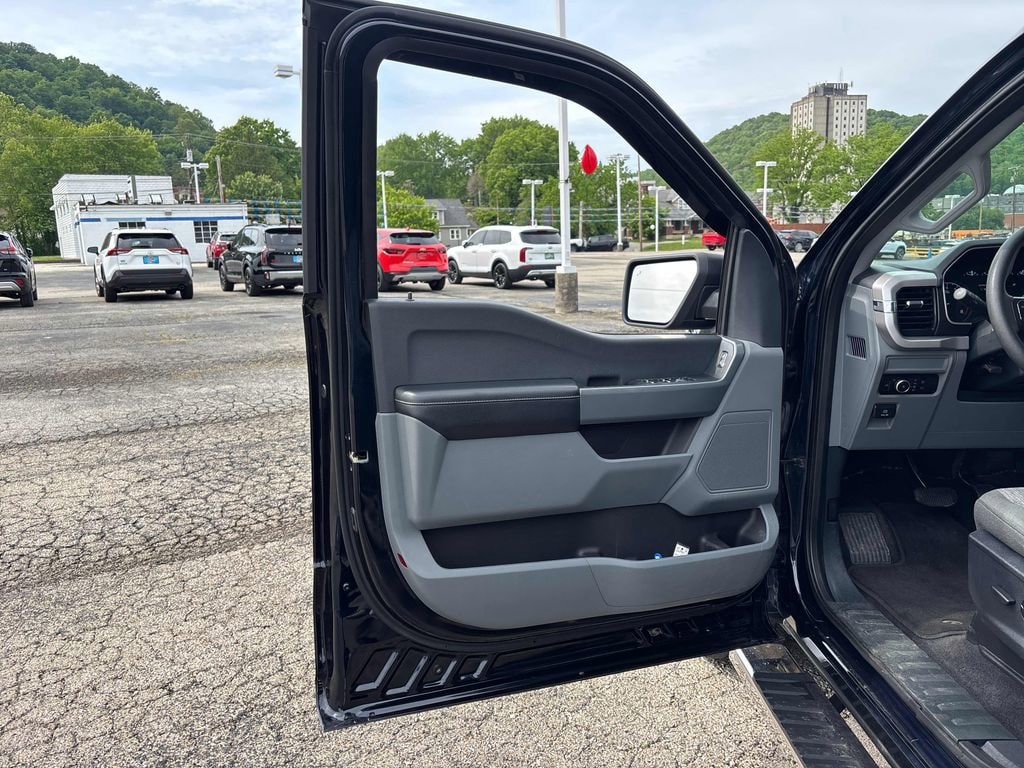 2023 Ford F-150 XLT - Photo 13