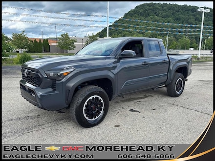 2024 Toyota Tacoma 4WD SR5 Truck Double Cab