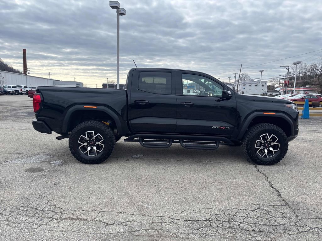 2026 GMC Canyon AT4X - Photo 40