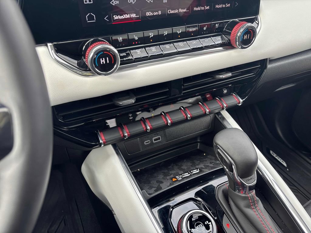 2026 GMC Canyon AT4X - Photo 21