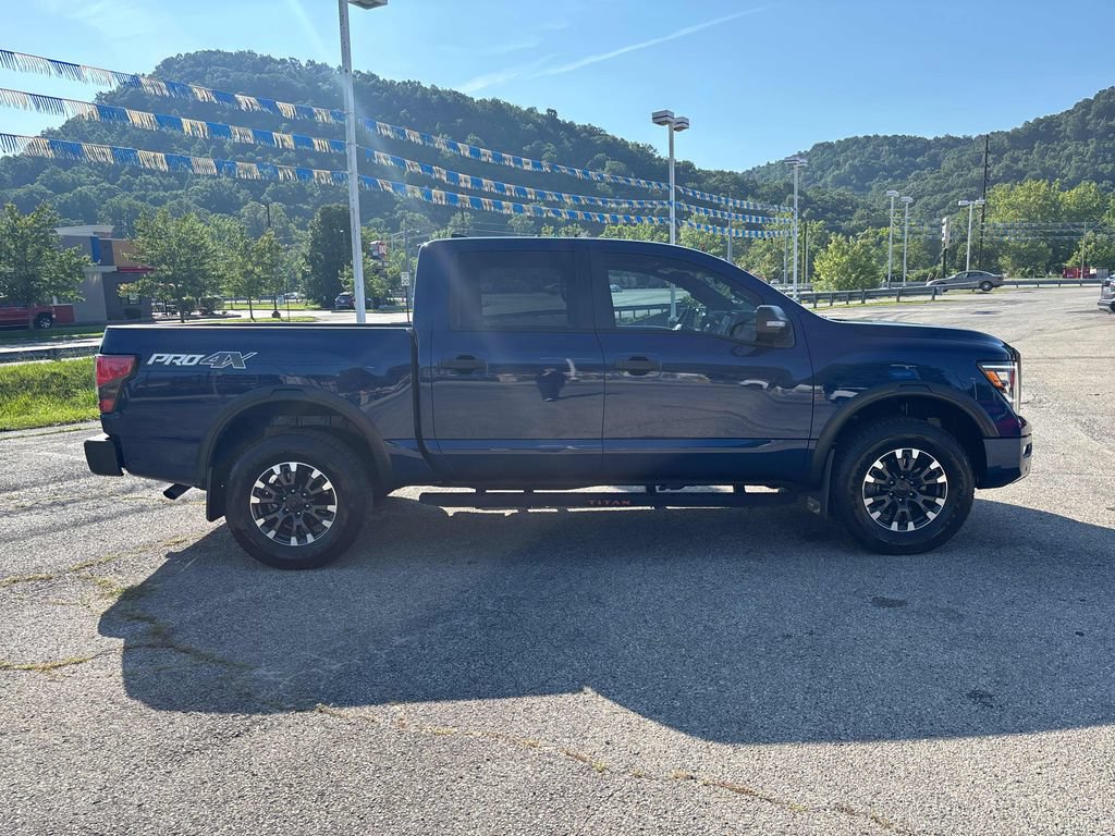 2024 Nissan Titan PRO-4X - Photo 6