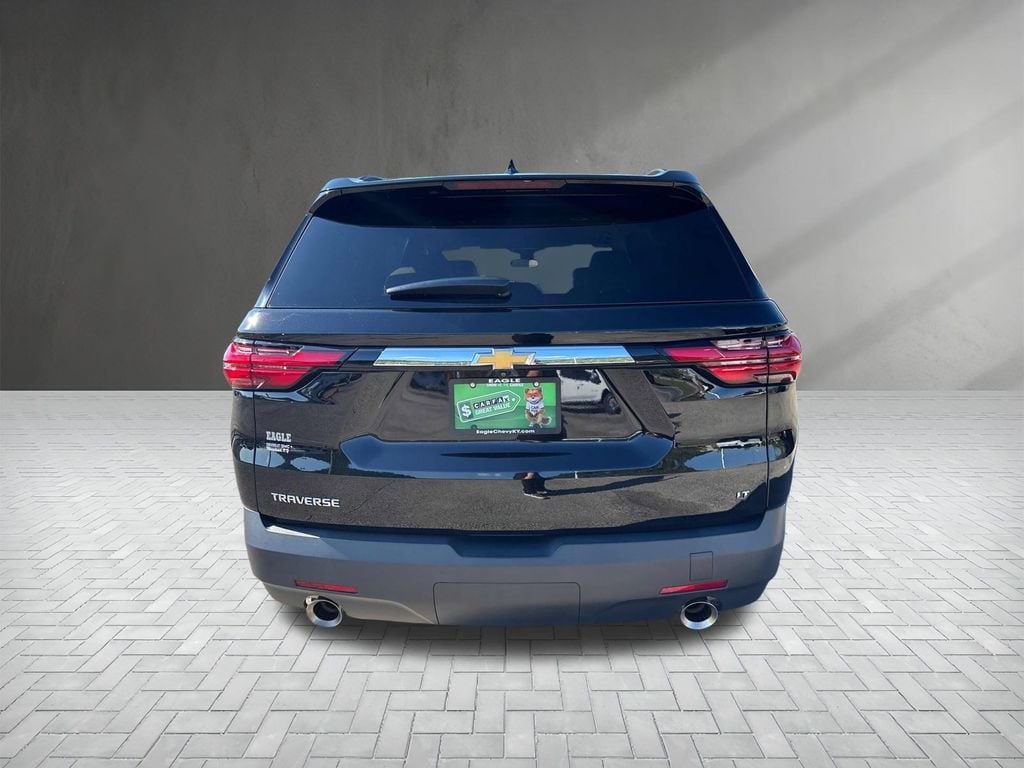 Used 2023 Chevrolet Traverse LT Leather SUV