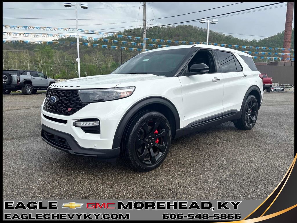 2022 Ford Explorer ST 4WD's photo