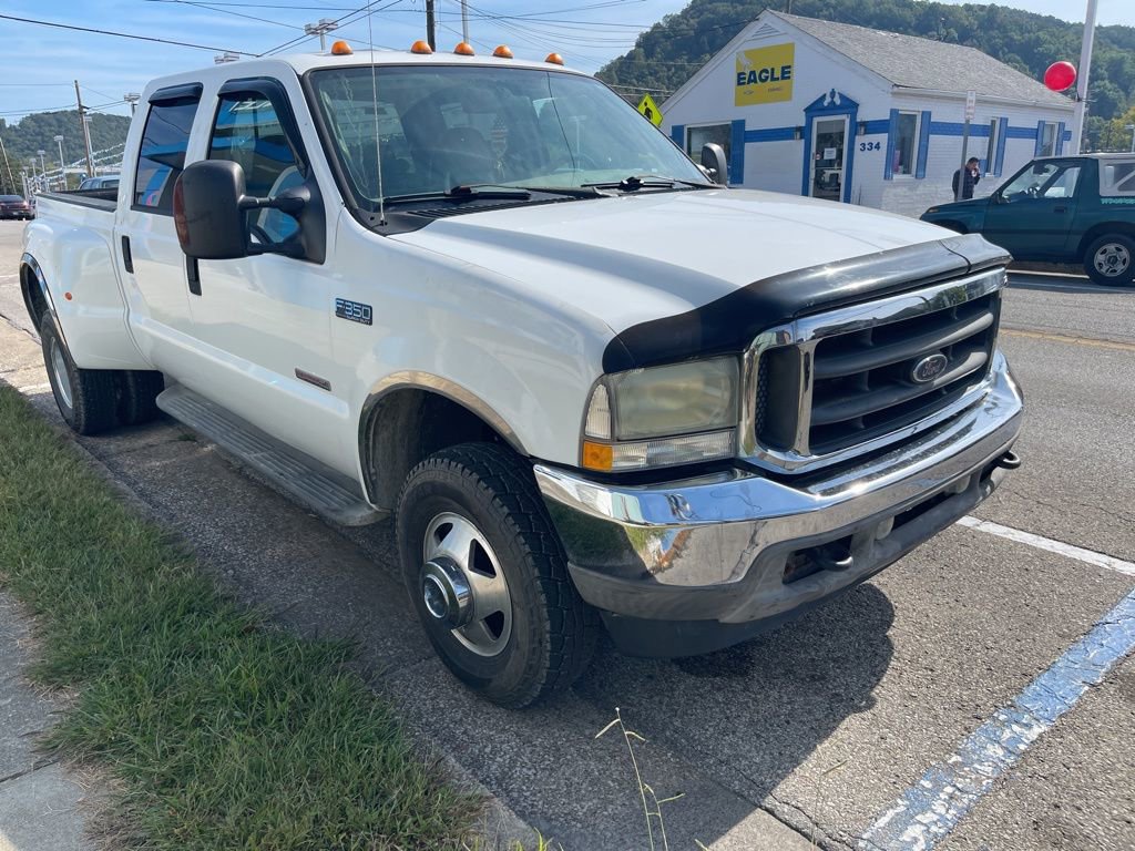 2004 Ford F-350 XL photo 2