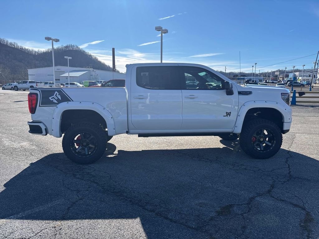 View vehicle photo 6