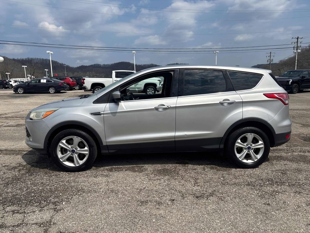 Used 2015 Ford Escape SE with VIN 1FMCU9G95FUB91373 for sale in Morehead, KY