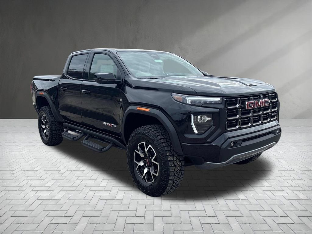 2026 GMC Canyon AT4X - Photo 7