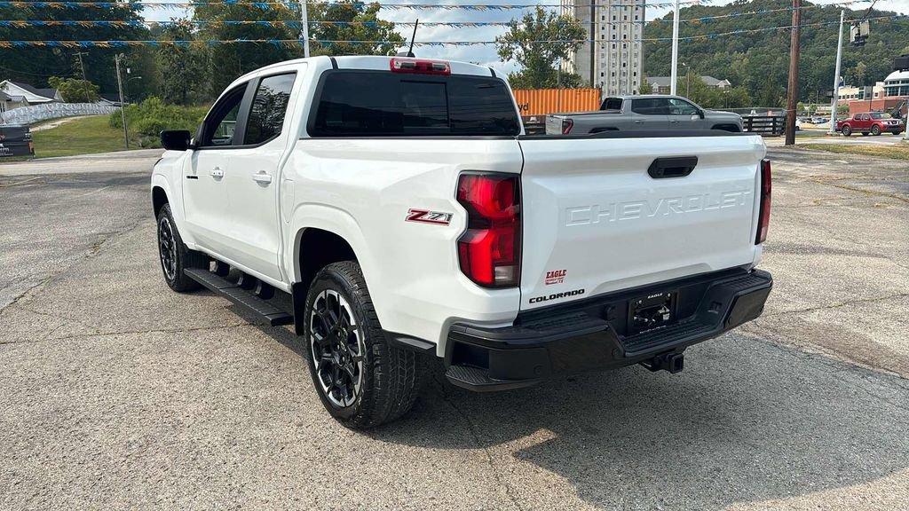 2026 Chevrolet Colorado Z71 photo 3