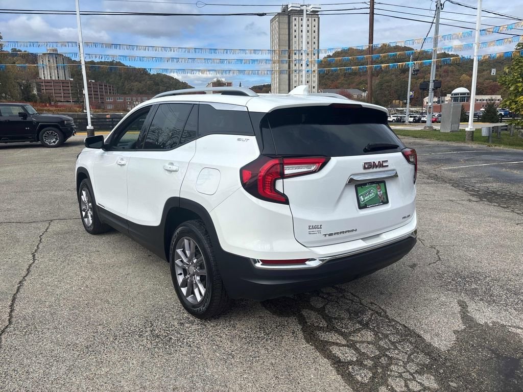 Used 2023 GMC Terrain SLT SUV