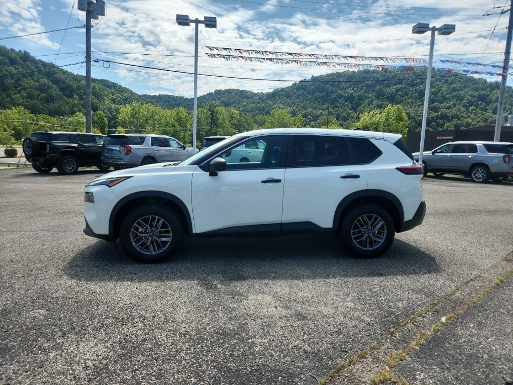 Used 2023 Nissan Rogue S with VIN 5N1BT3AB2PC825527 for sale in Morehead, KY