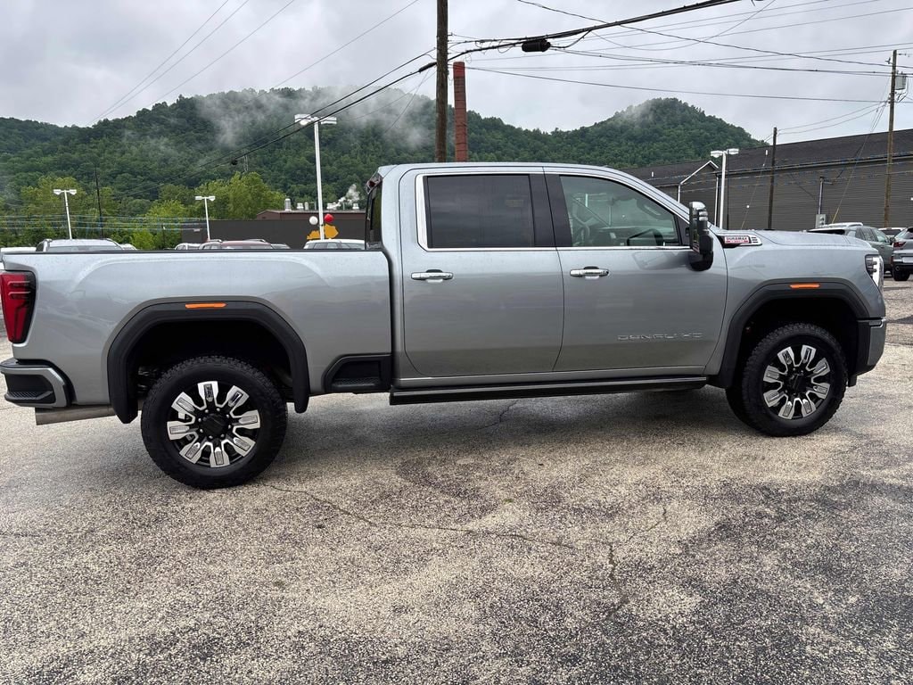2026 GMC Sierra 2500HD Denali - Photo 6