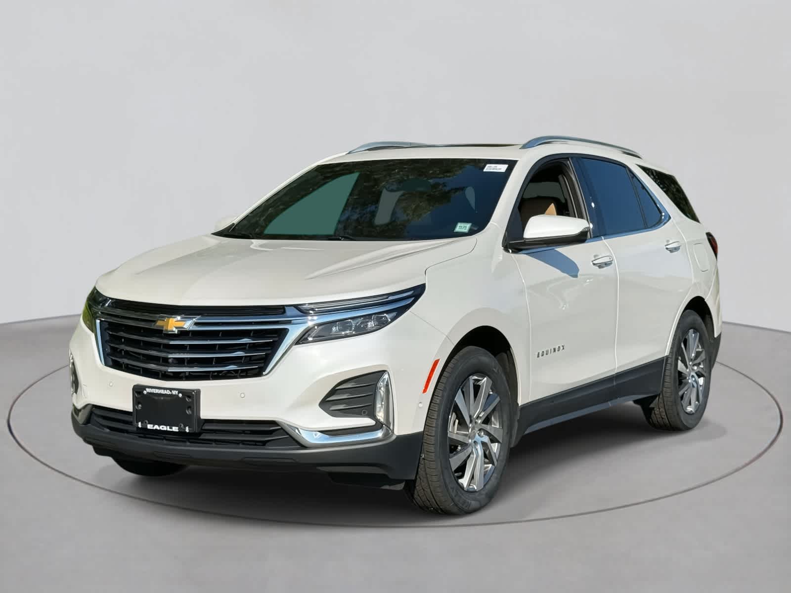 Used 2022 Chevrolet Equinox Premier with VIN 3GNAXXEV7NS113304 for sale in Riverhead, NY
