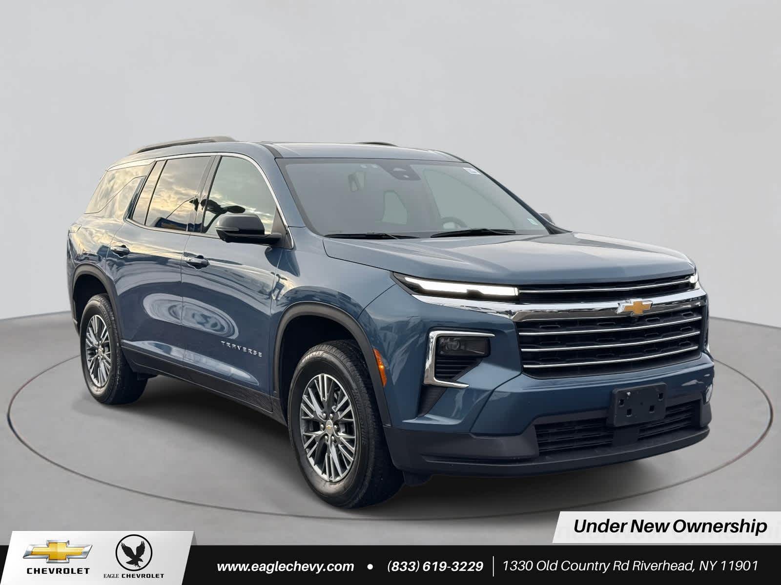 2024 Chevrolet Traverse 2LT's photo