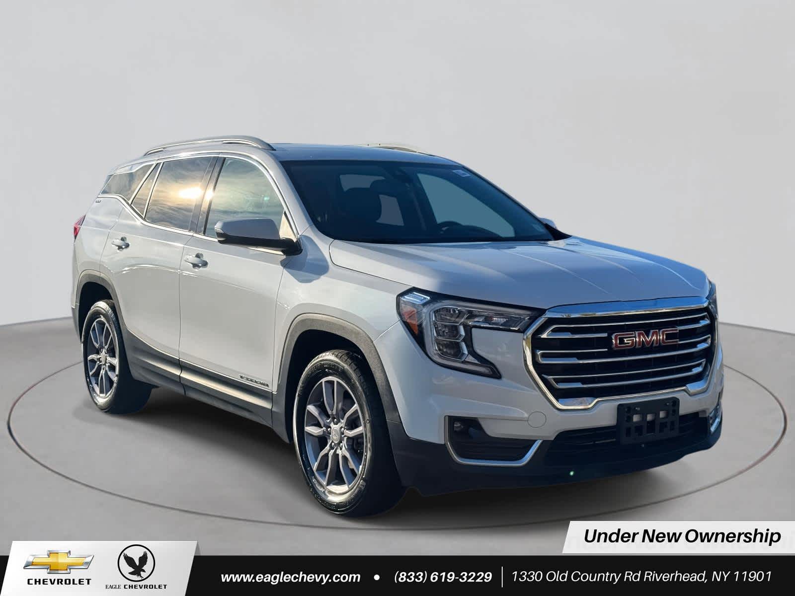 2024 GMC Terrain SLT's photo