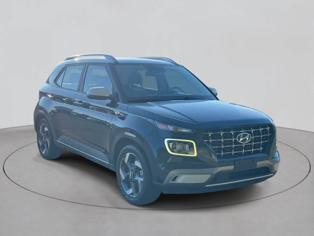 Used 2023 Hyundai Venue Limited SUV