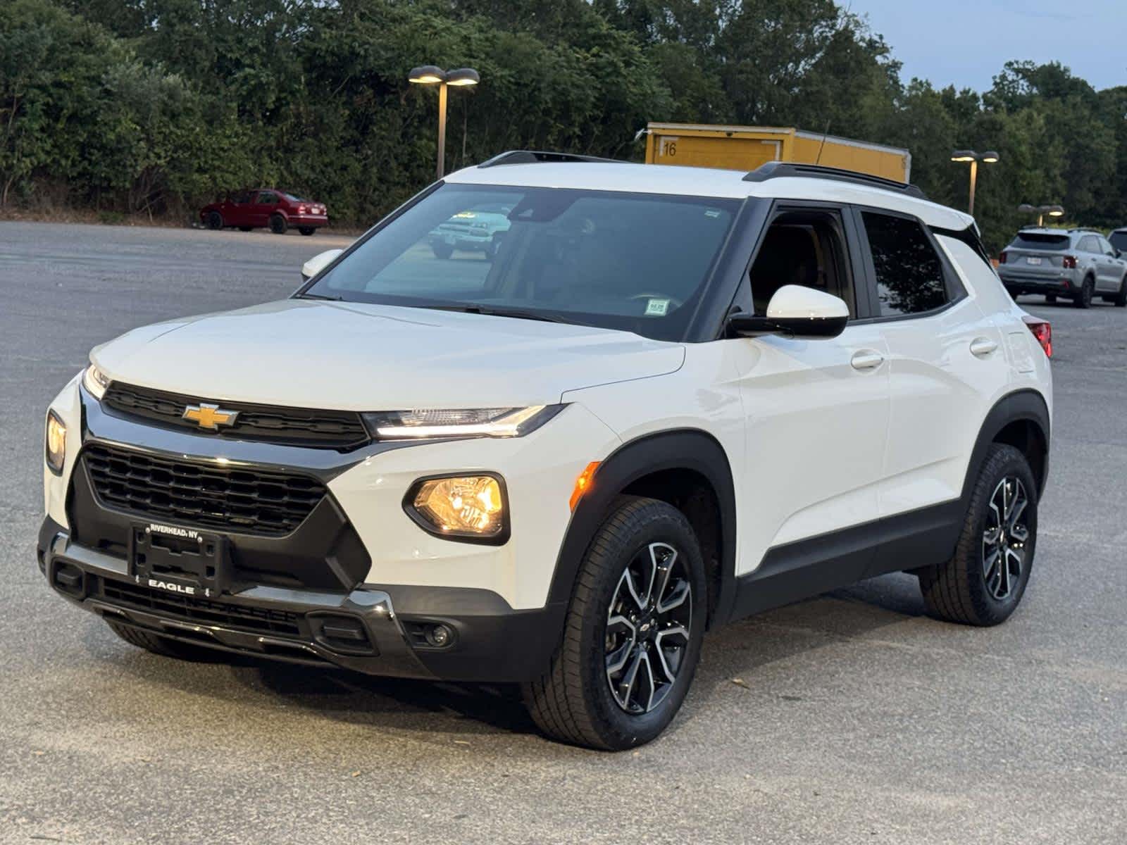 2023 Chevrolet Trailblazer ACTIV photo 2
