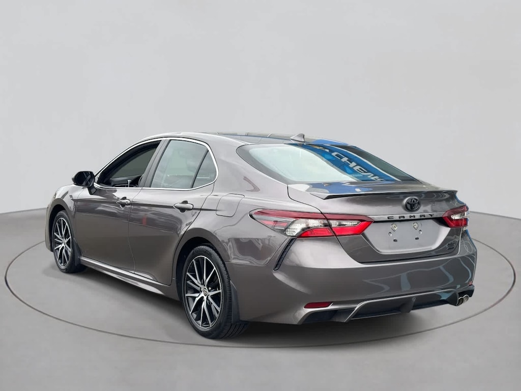Used 2023 Toyota Camry SE