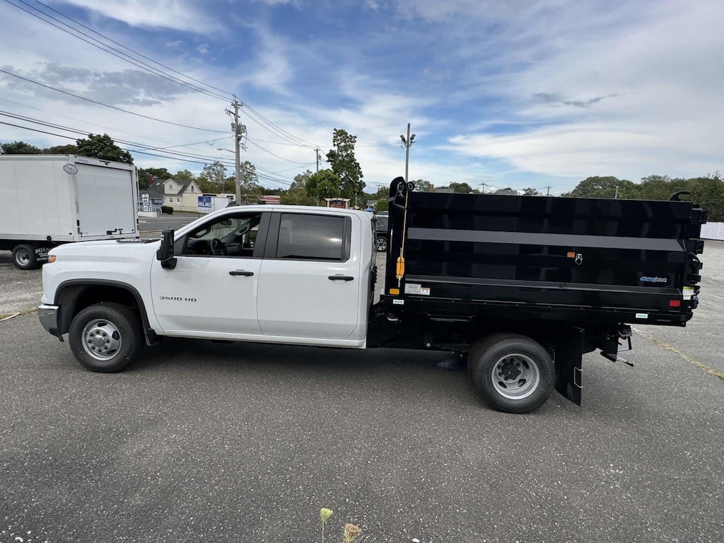New 2025 Chevrolet Silverado 3500 HD Chassis Cab Work Truck Truck