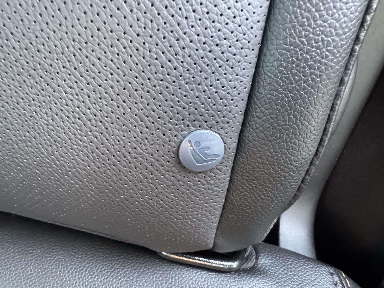 2024 Chevrolet Equinox Premier - Photo 23