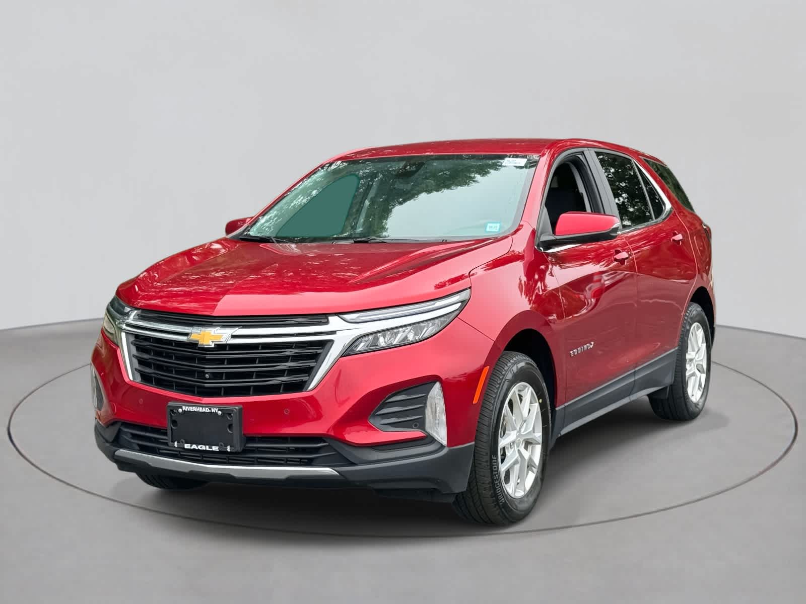 Used 2022 Chevrolet Equinox LT with VIN 3GNAXUEVXNL219609 for sale in Riverhead, NY