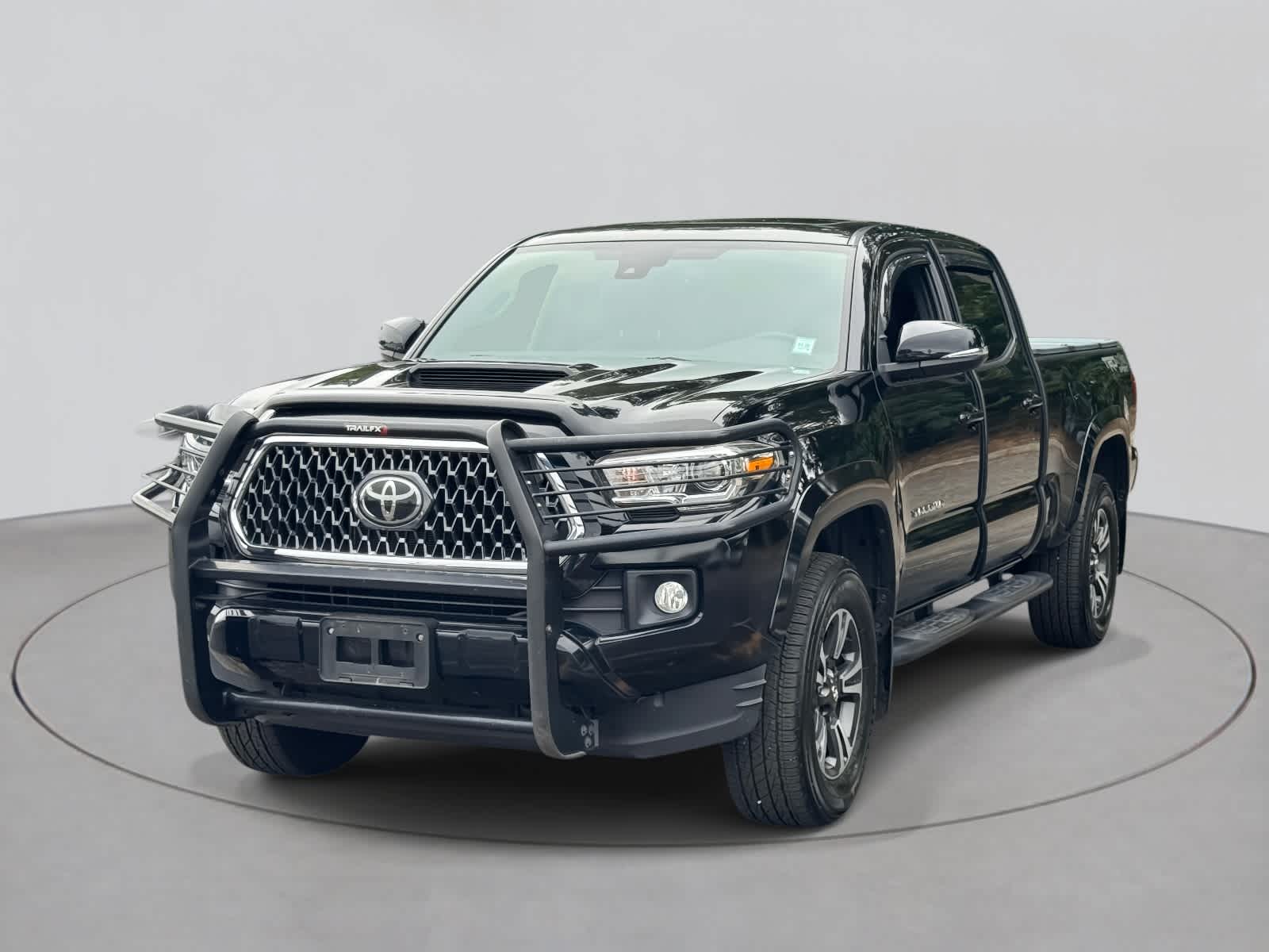 2019 Toyota Tacoma SR5 photo 2