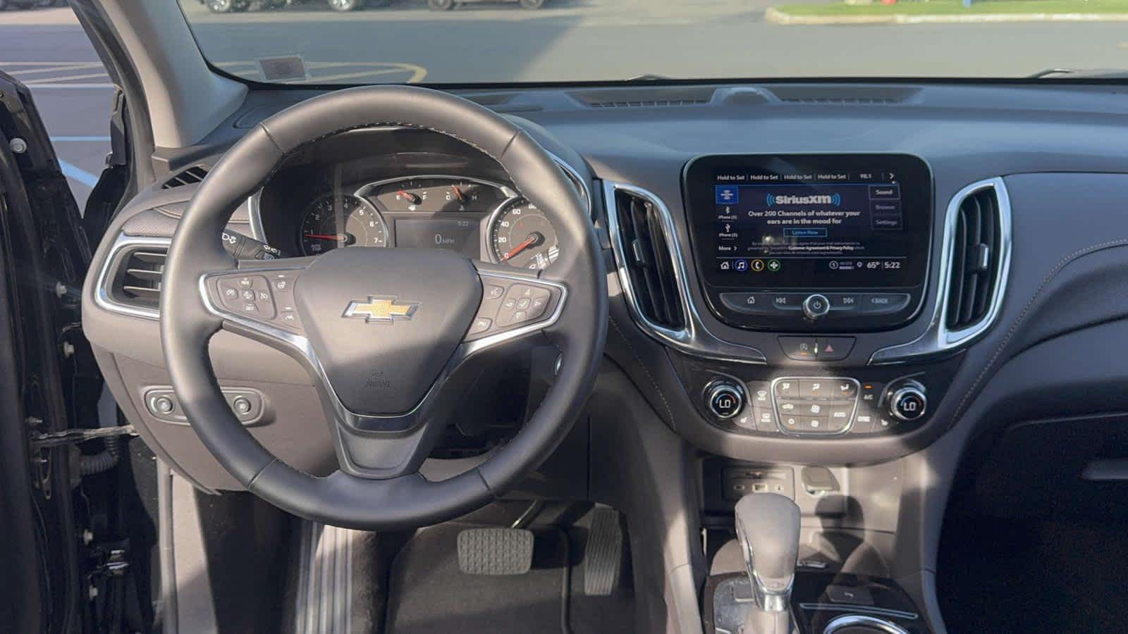 2024 Chevrolet Equinox Premier - Photo 11