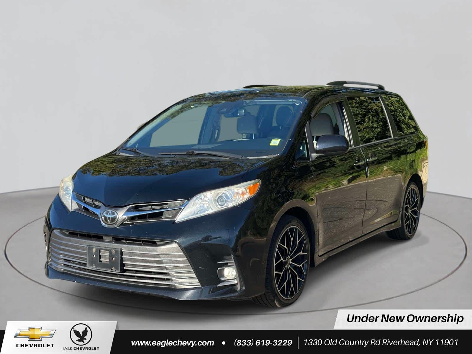 2018 Toyota Sienna XLE