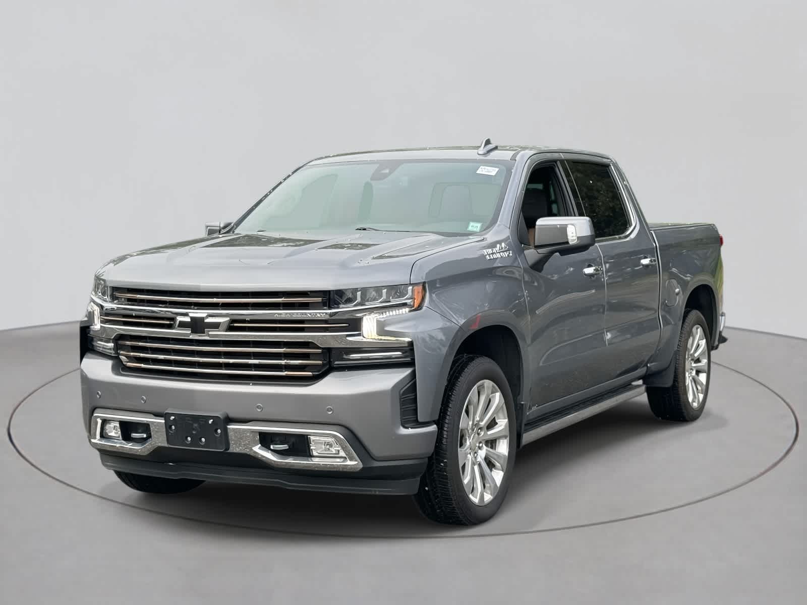 Used 2021 Chevrolet Silverado 1500 High Country with VIN 1GCUYHED3MZ422723 for sale in Riverhead, NY