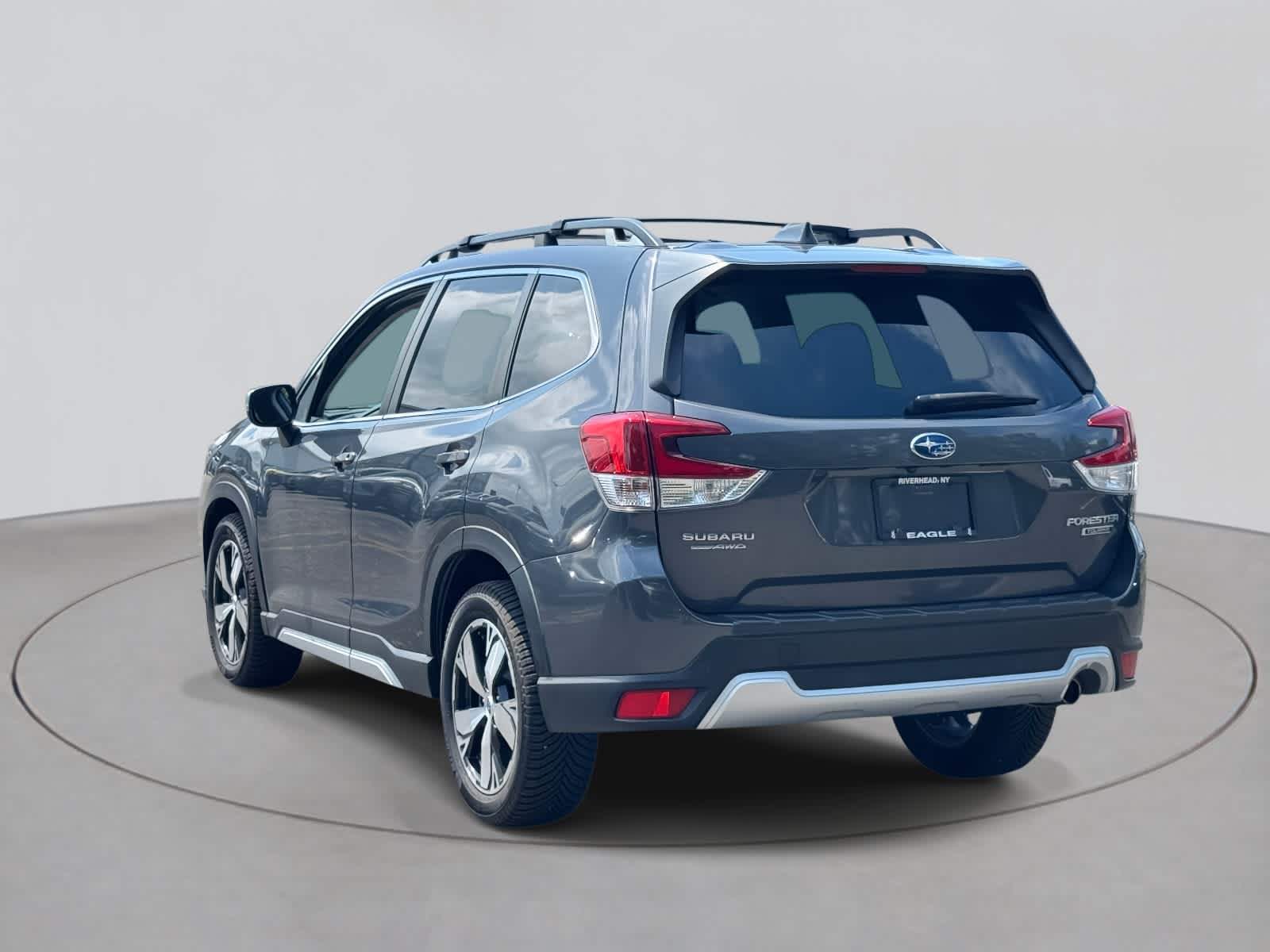 2020 Subaru Forester Touring photo 4