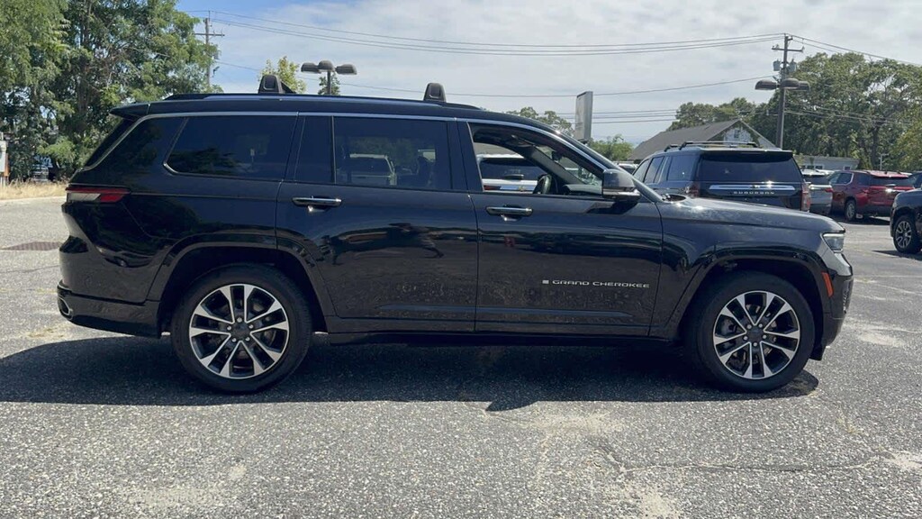 Used 2021 Jeep Grand Cherokee L Overland SUV