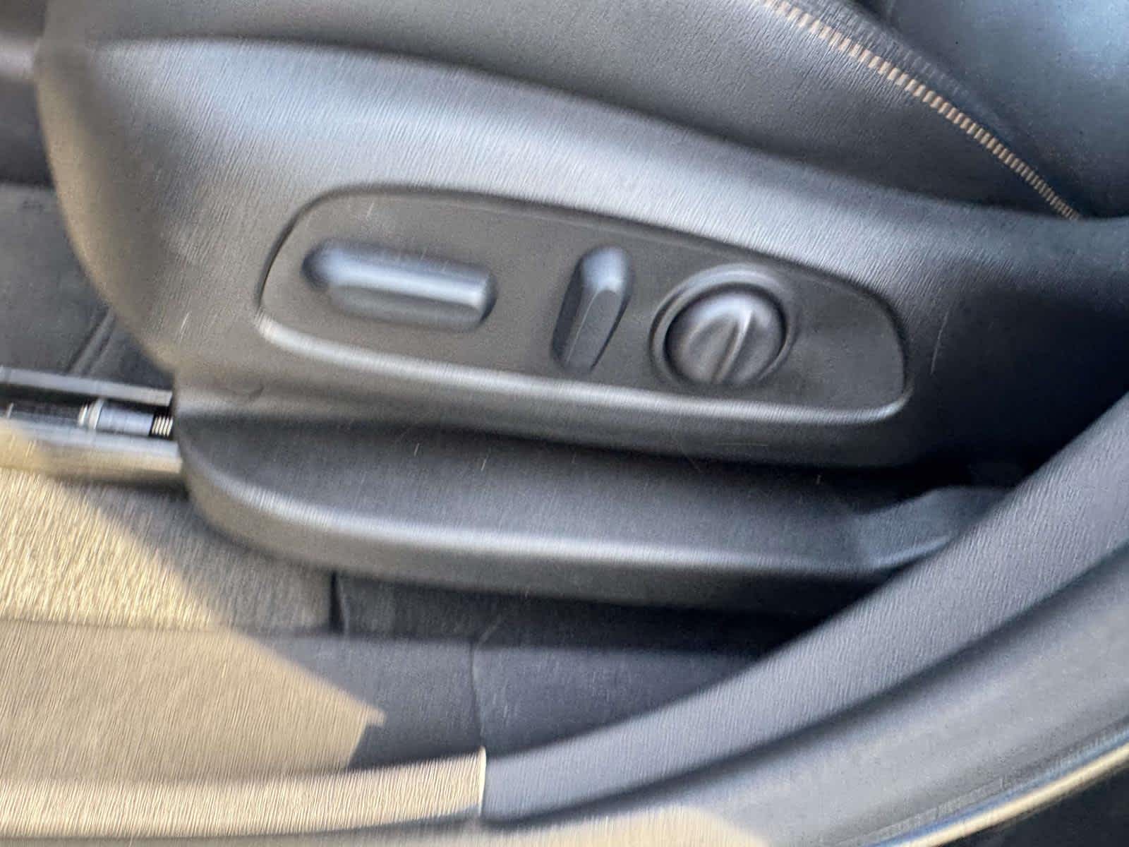 2024 Chevrolet Equinox Premier - Photo 22