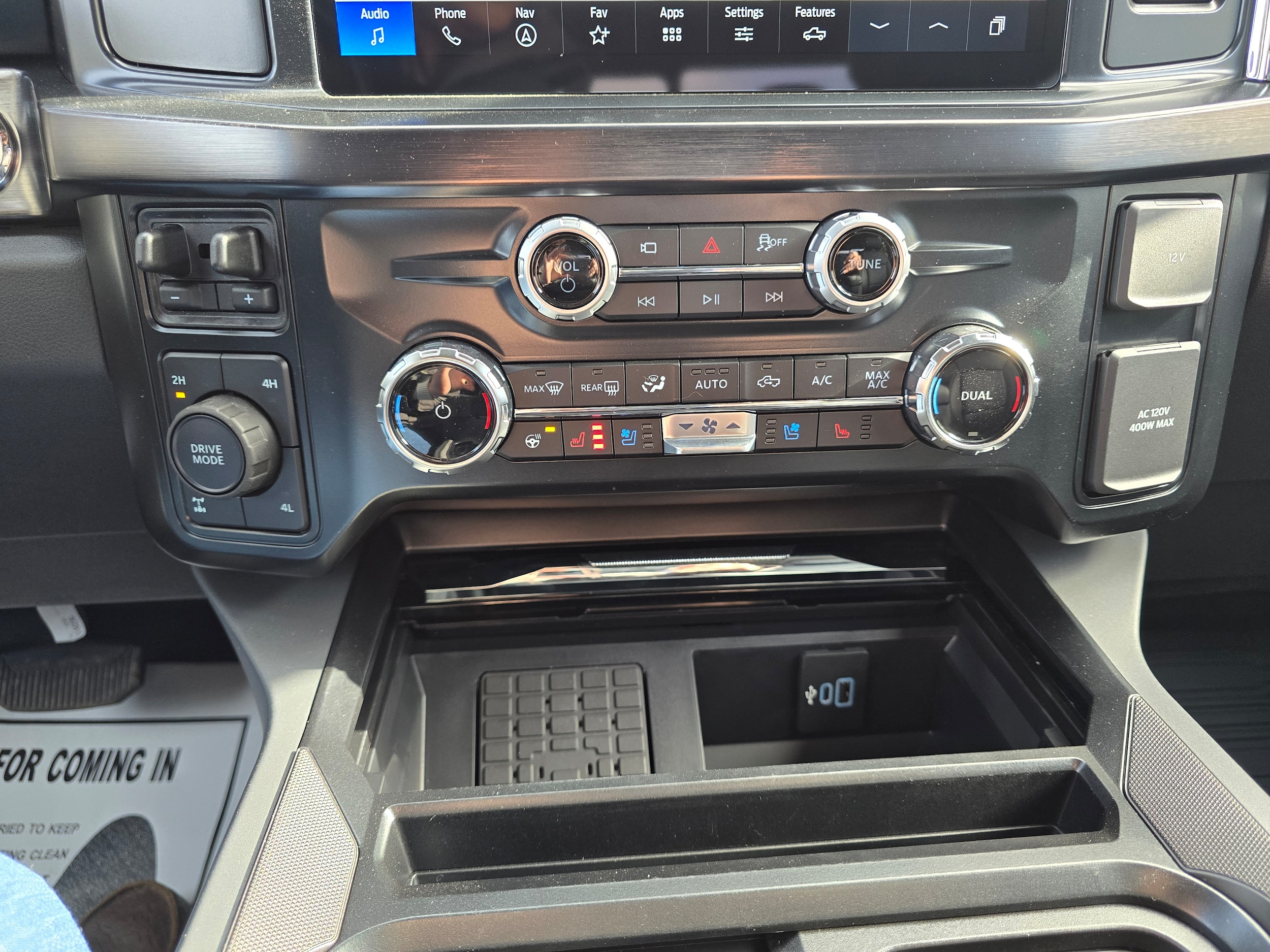 2026 Ford F-350 Super Duty Lariat - Photo 15