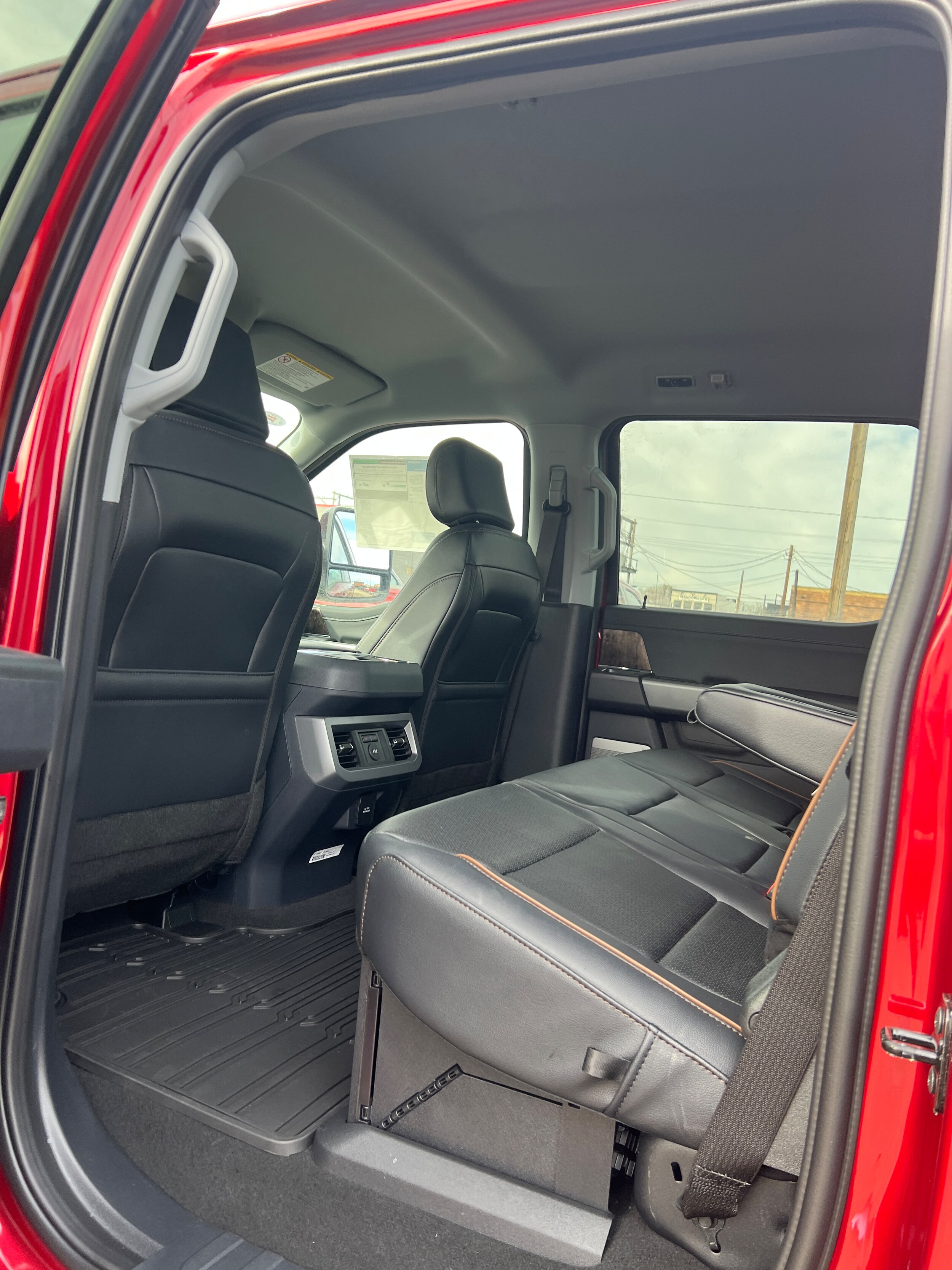 2026 Ford F-350 Super Duty Lariat - Photo 24
