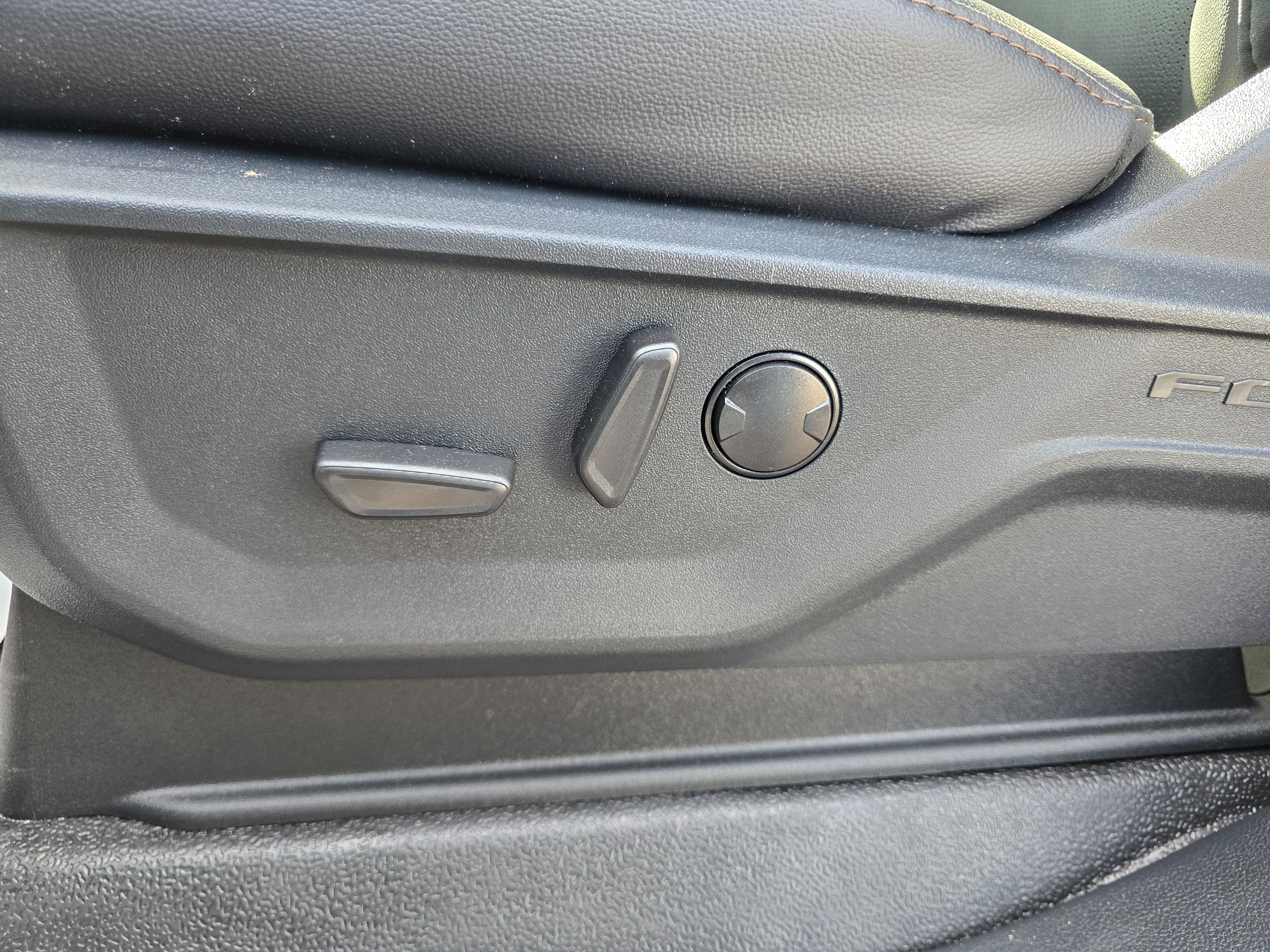 2026 Ford F-350 Super Duty Lariat - Photo 29