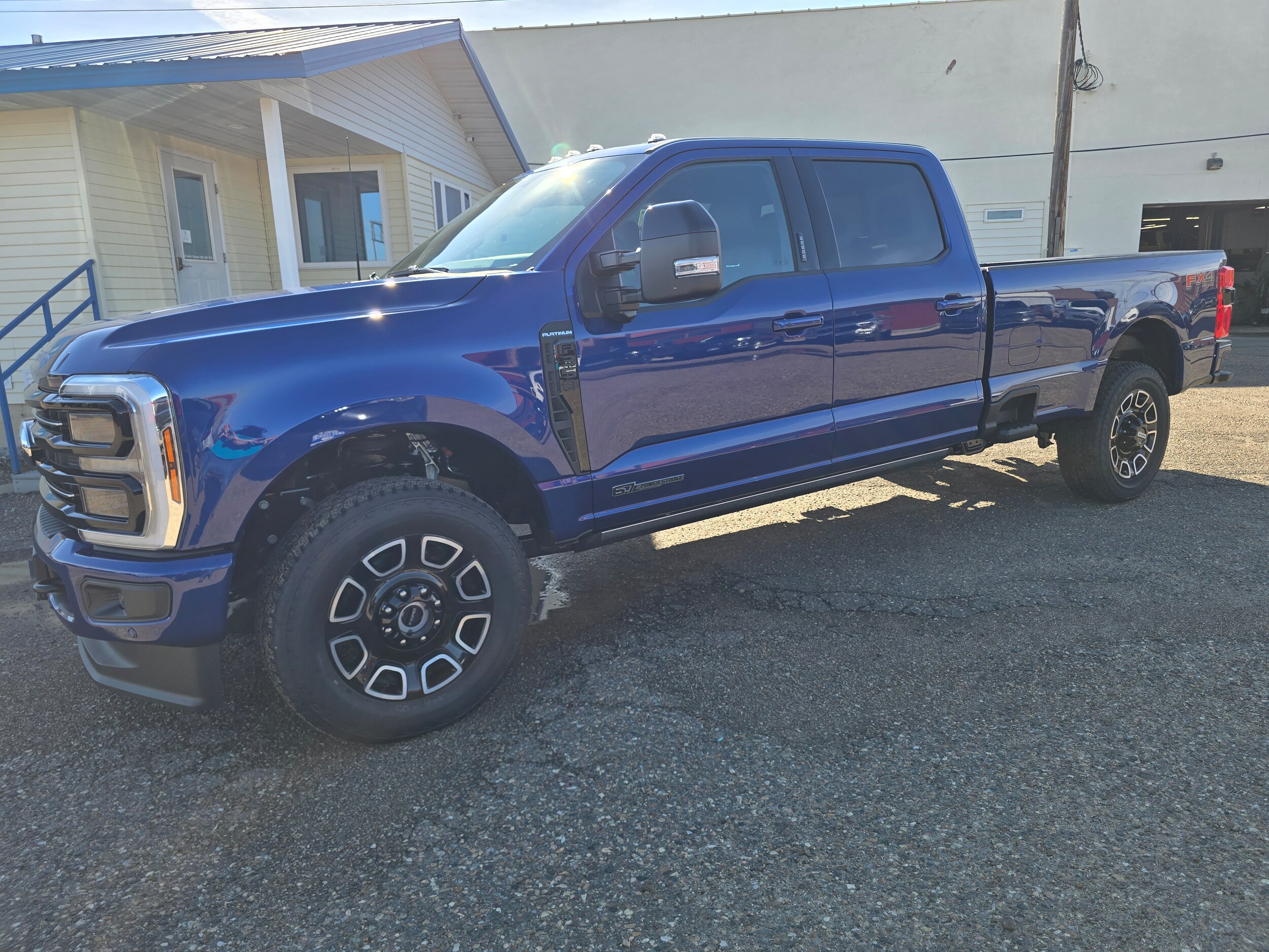 Argon Blue Metallic 2026 Ford F-350 Super Duty Pickup Truck Four-Wheel Drive Automatic