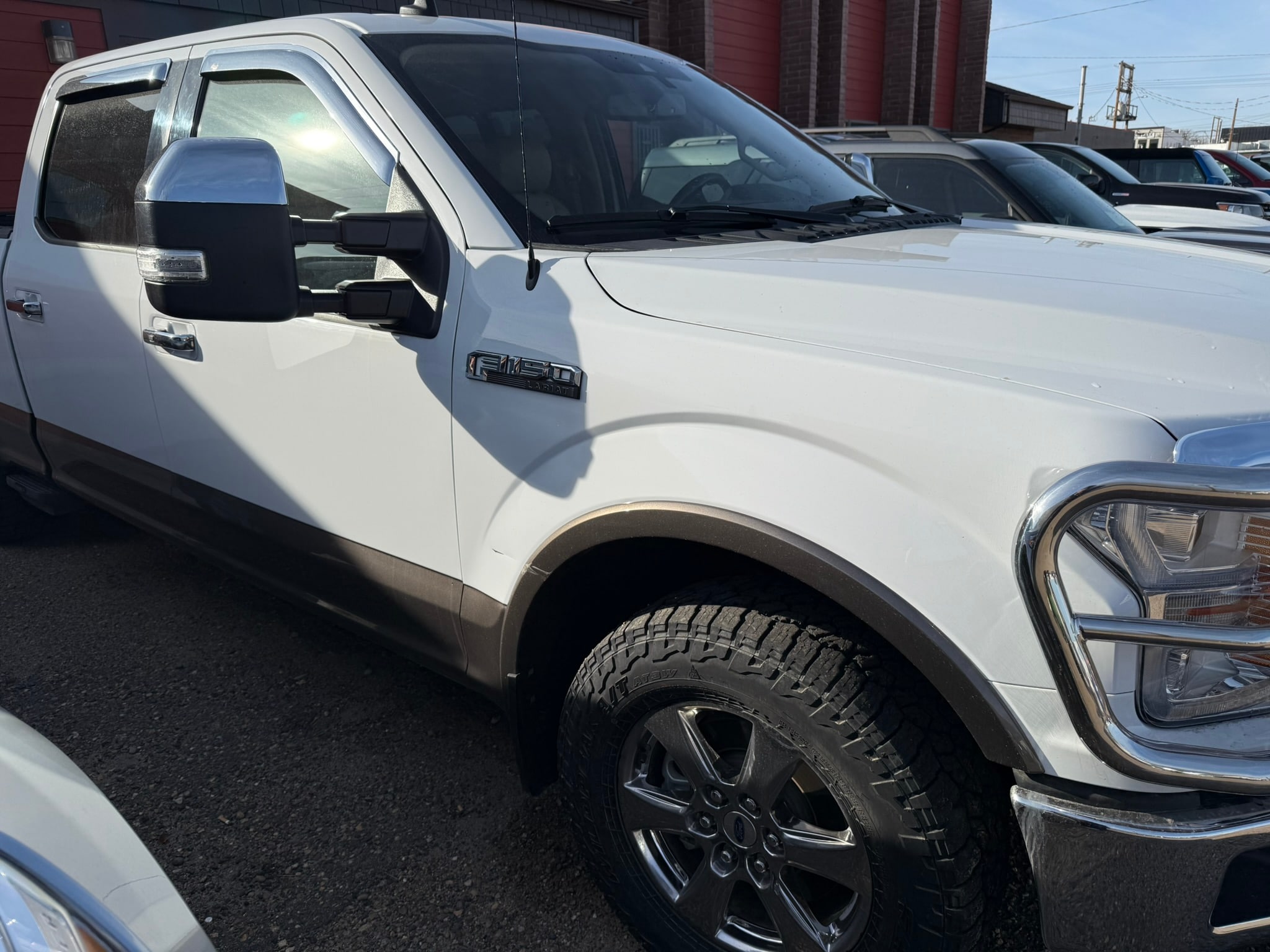 View vehicle photo 7