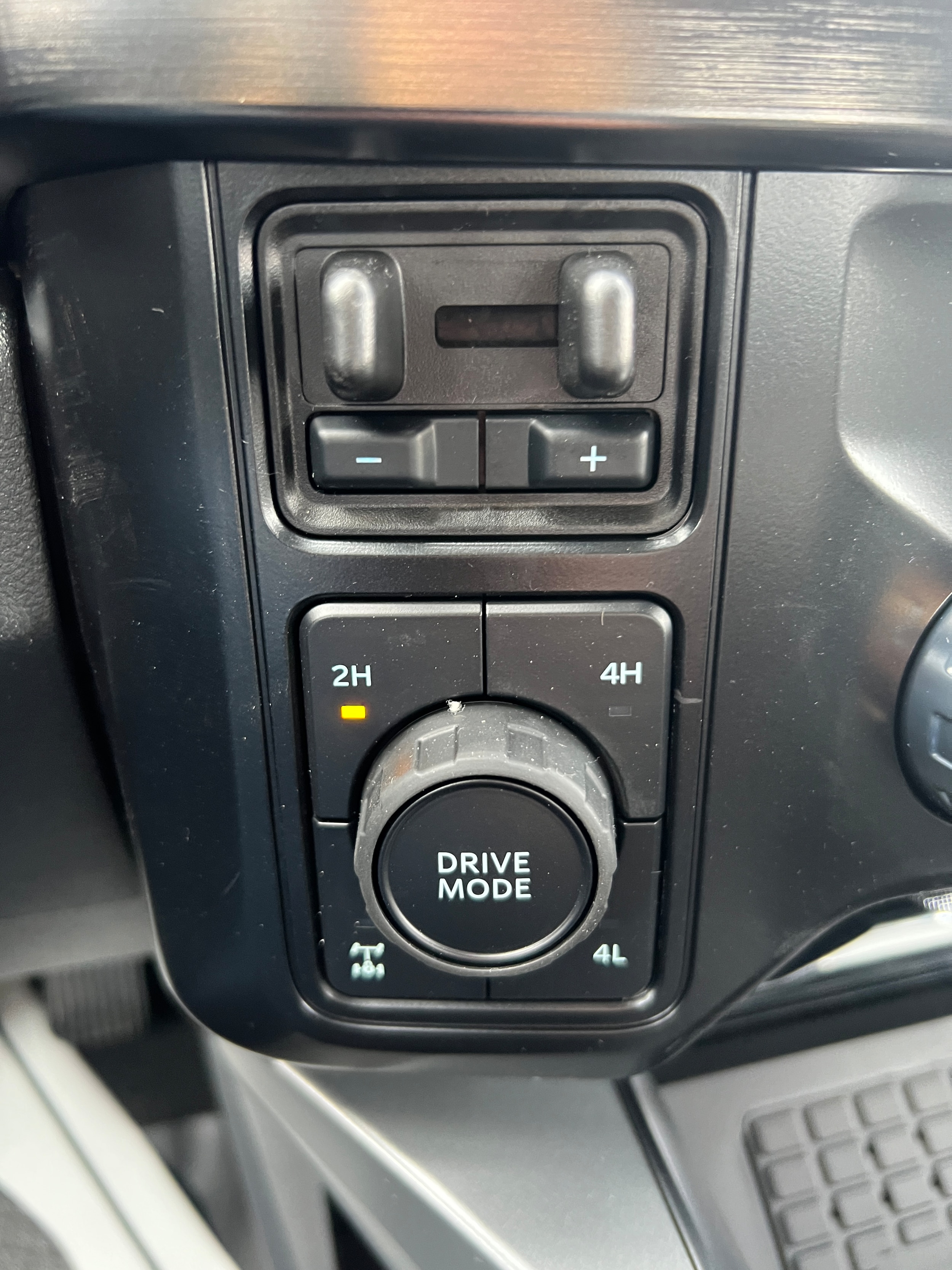 2026 Ford F-350 Super Duty Lariat - Photo 25