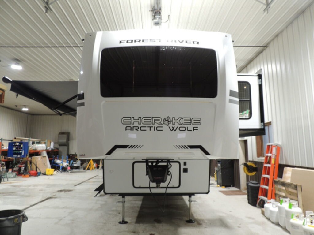 New 2025 Forest River Cherokee Arctic Wolf Fifth Wheels 3850SUITE RV