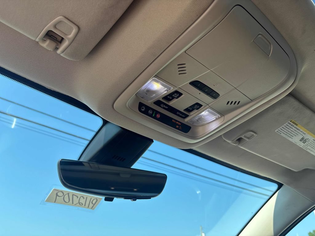 2020 GMC Acadia Denali - Photo 20