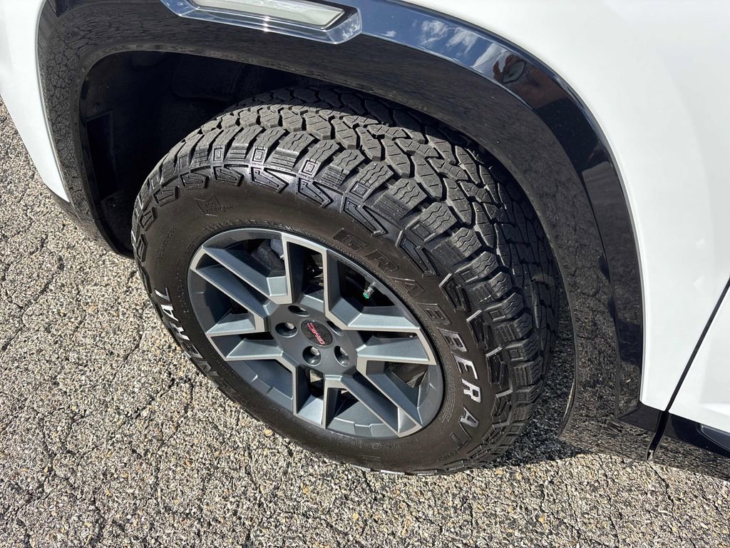 2026 GMC Terrain AT4 - Photo 37