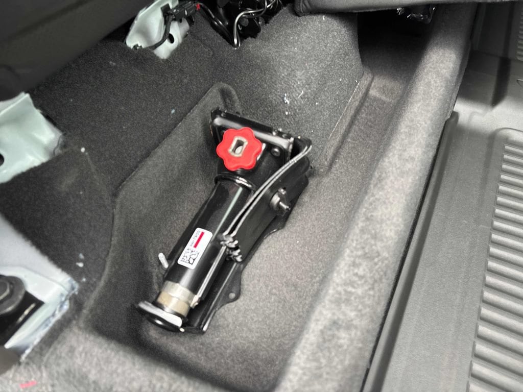 2026 GMC Sierra 1500 AT4X - Photo 70