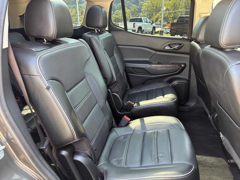2020 GMC Acadia Denali - Photo 31