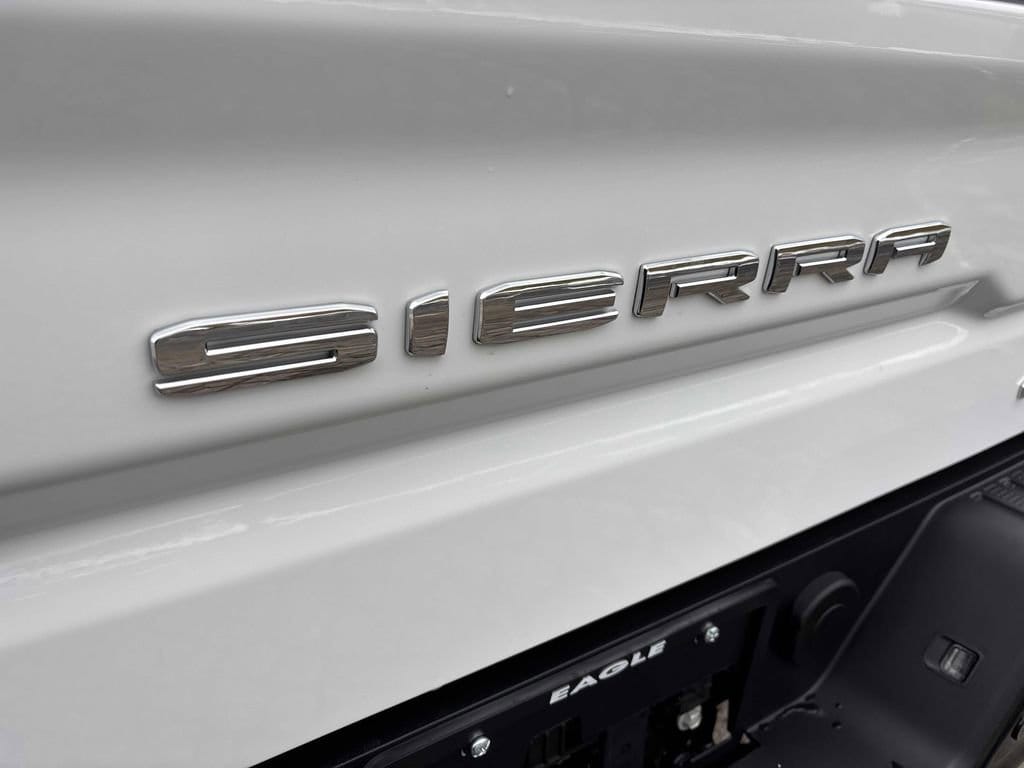 2026 GMC Sierra 1500 AT4X - Photo 78