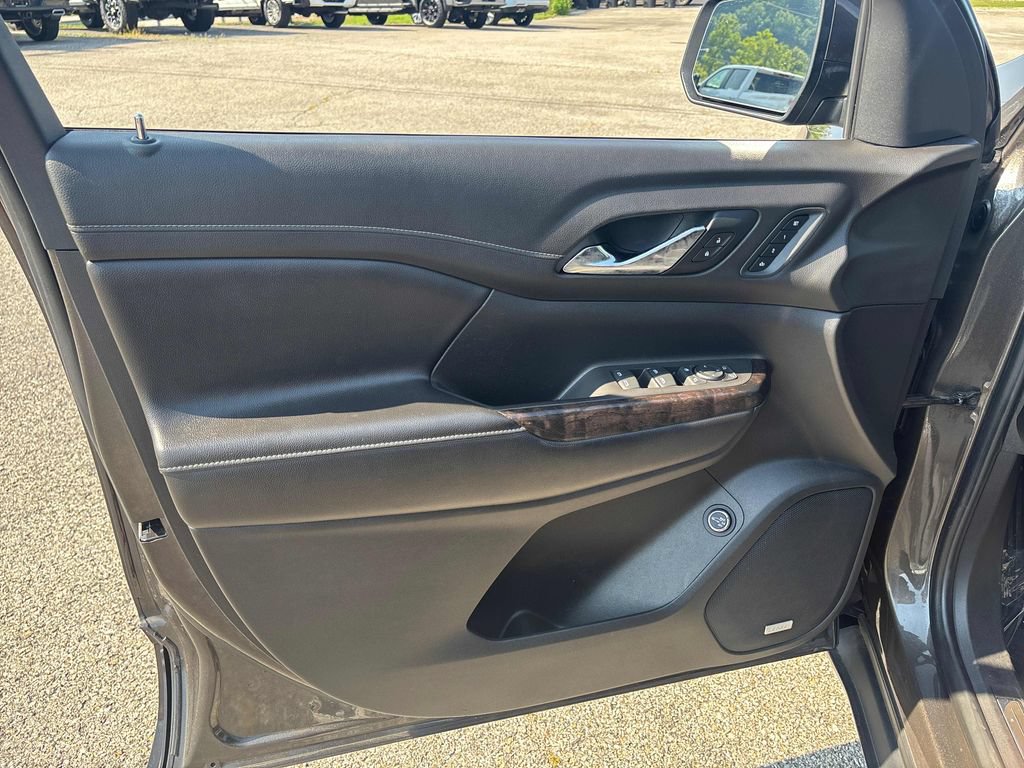 2020 GMC Acadia Denali - Photo 9