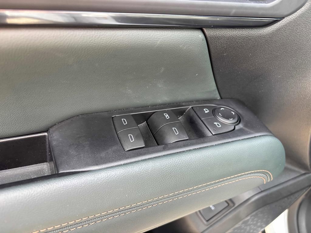 2026 GMC Terrain AT4 - Photo 11