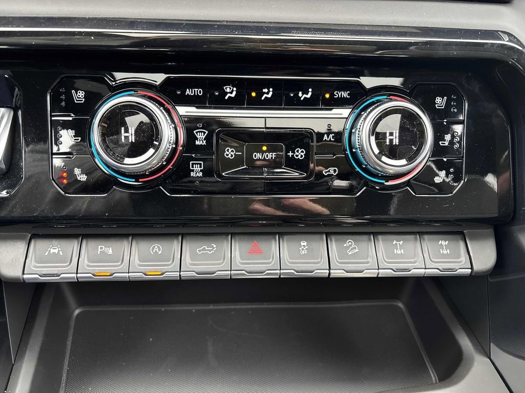 2026 GMC Sierra 1500 AT4X - Photo 58