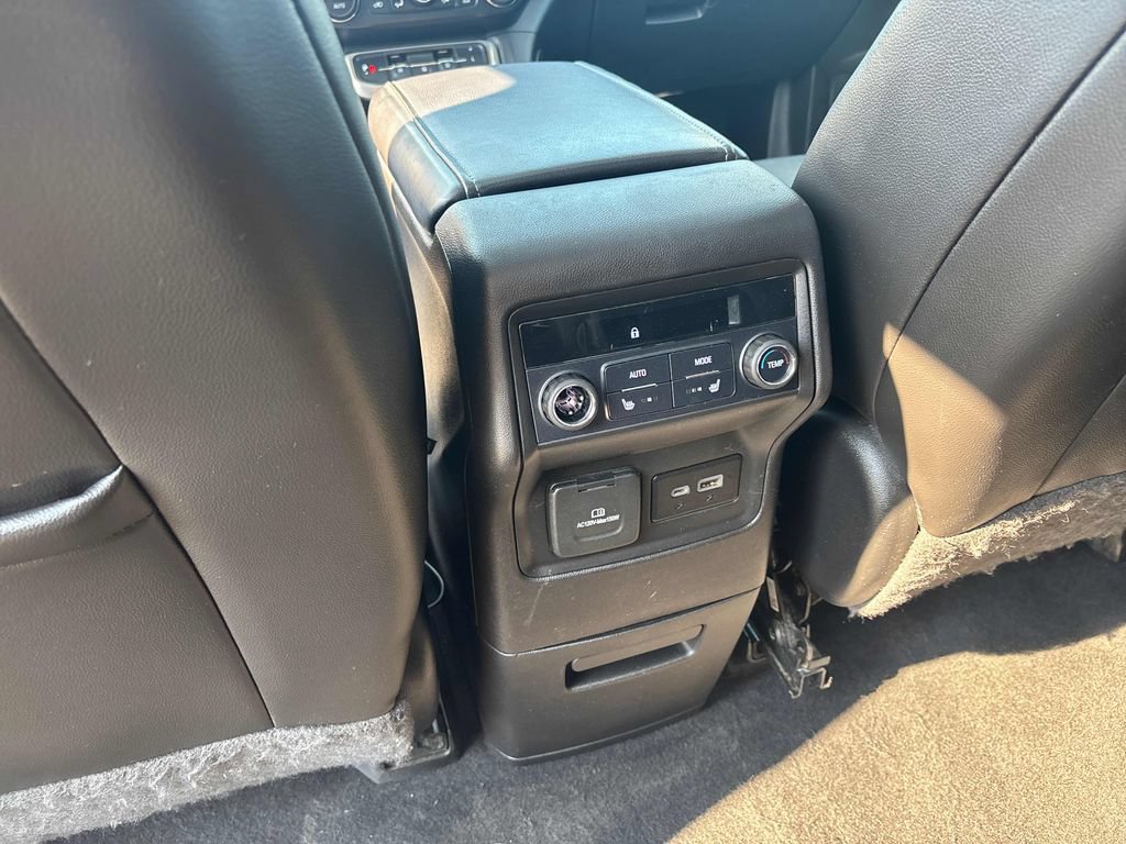 2020 GMC Acadia Denali - Photo 24